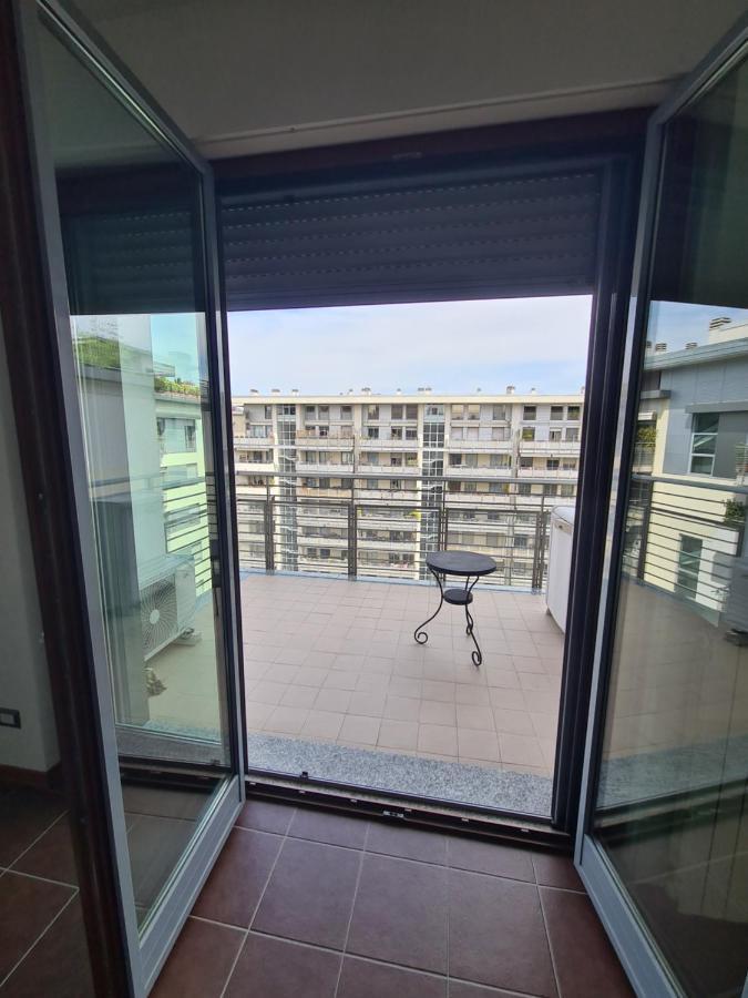 Milano Santa Giulia Business Apartment - Olimpiadi 26 外观 照片